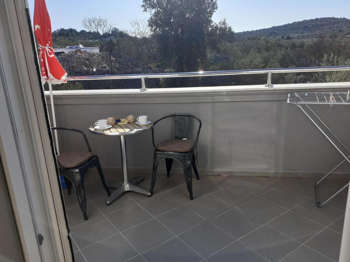 Villa Palfi Jezera Ngoại thất bức ảnh