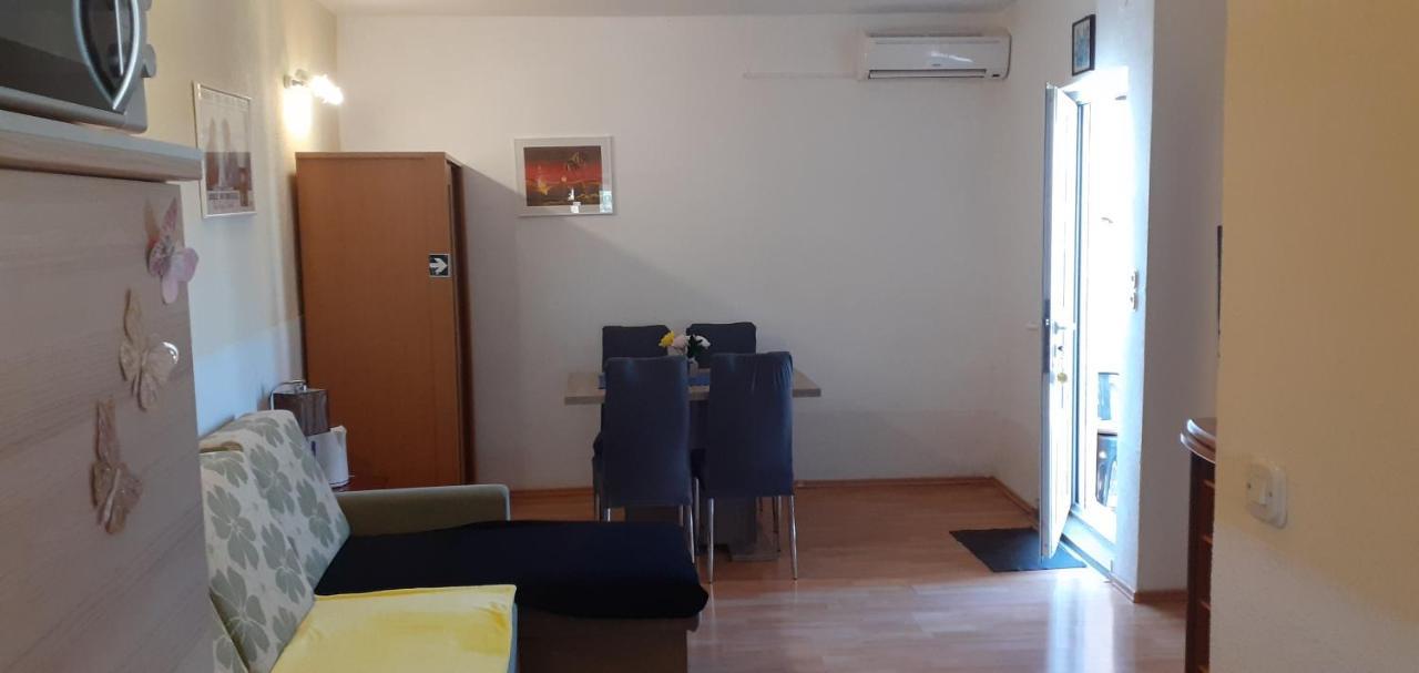Villa Palfi Jezera Ngoại thất bức ảnh