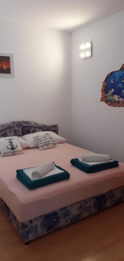 Villa Palfi Jezera Ngoại thất bức ảnh